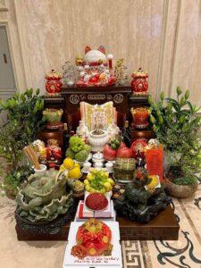 cây đặt bàn thờ thần tài